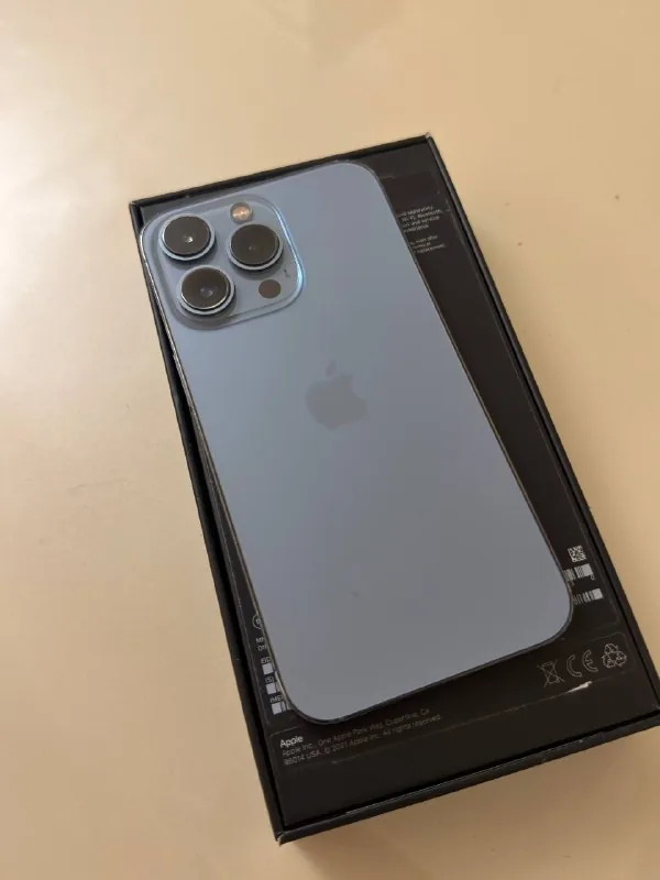 iPhone 13 Pro 128 ГБ 1