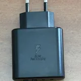 Электронные часы, фонарики, фильтр для воды, Power Bank, кабель 9