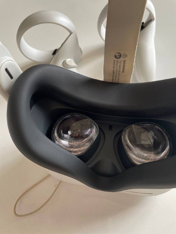 VR Meta Quest 2 5
