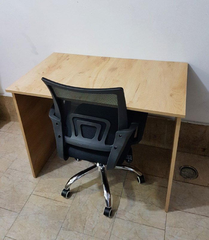 Кресло офисное, стол компьютерный 2