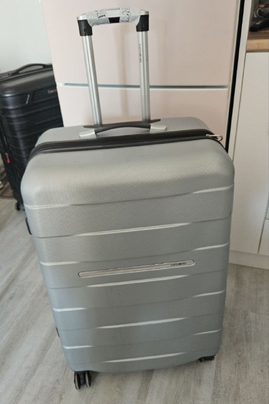 Чемоданы Samsonite большие, разных цветов 3
