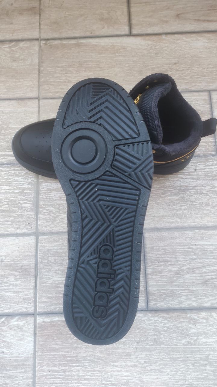 Кроссовки Adidas осень-зима новые, размер 10.5 4