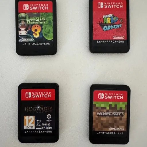 Игры Nintendo Switch: Hogwarts Legacy, Luigi’s Mansion 3, Super Mario Odyssey, Minecraft