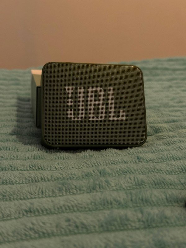 Колонка JBL GO2