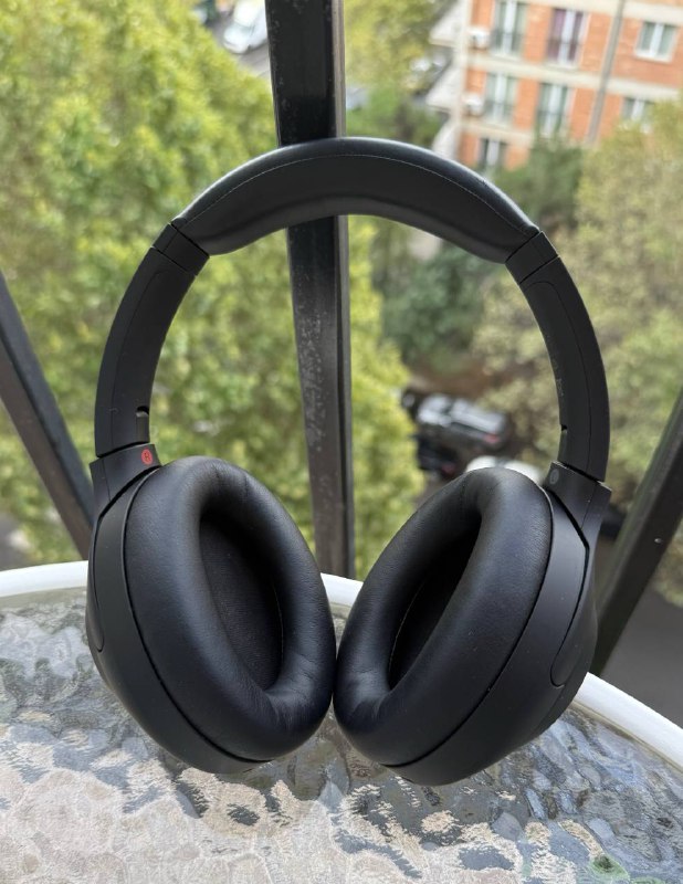 Наушники Sony WH-1000XM4