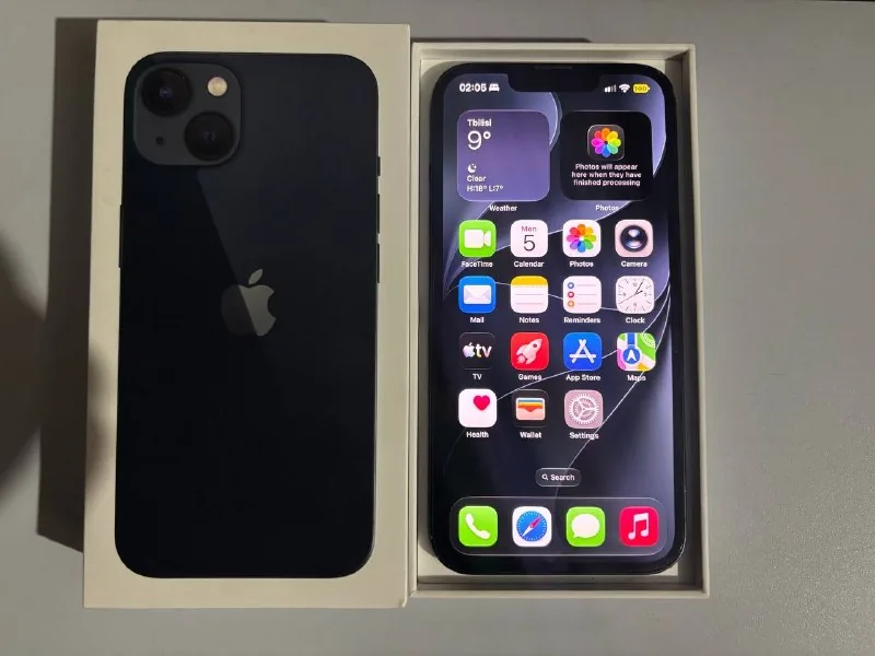 iPhone 13 128 ГБ 1