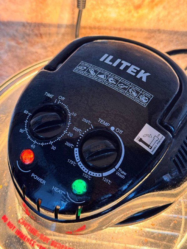 Комплект из 2 столов и 2 кресел 9