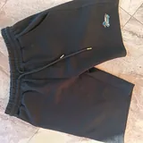 Шорты Burberry 1