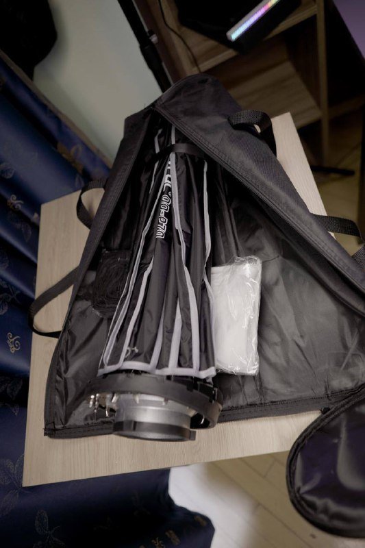 Софтбокс 70 см с рассеивателями и сеточкой 2