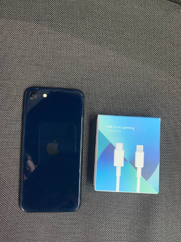 Iphone SE3 64GB 2