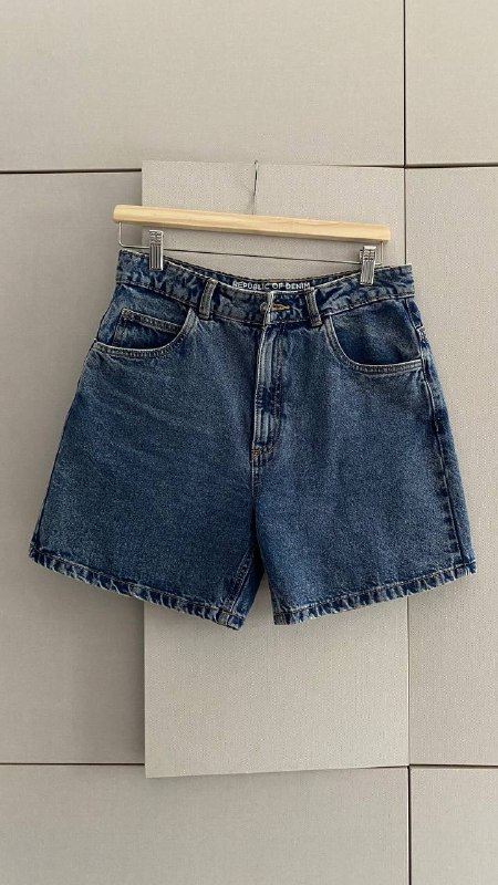 Юбка с зебровым принтом, прозрачная белая рубашка, джинсовые шорты 6