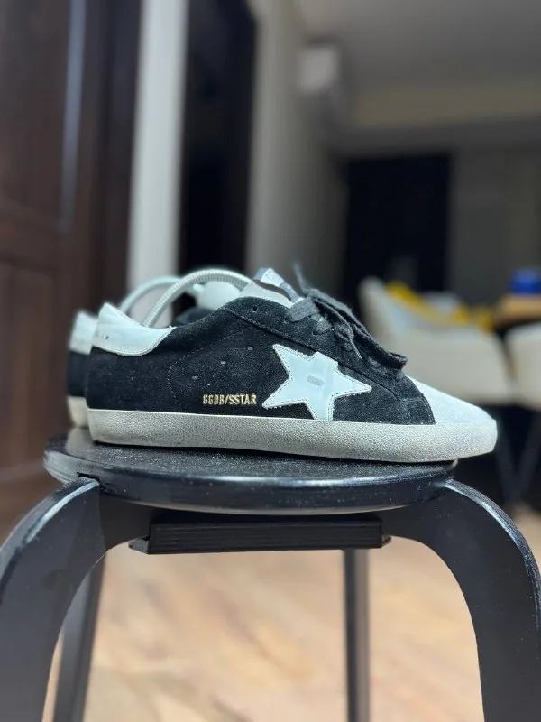 Golden Goose SSTAR, парфюм Paco Rabanne Invictus 1