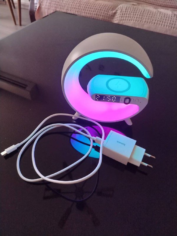 Ночник, динамик, будильник, зарядка для телефона