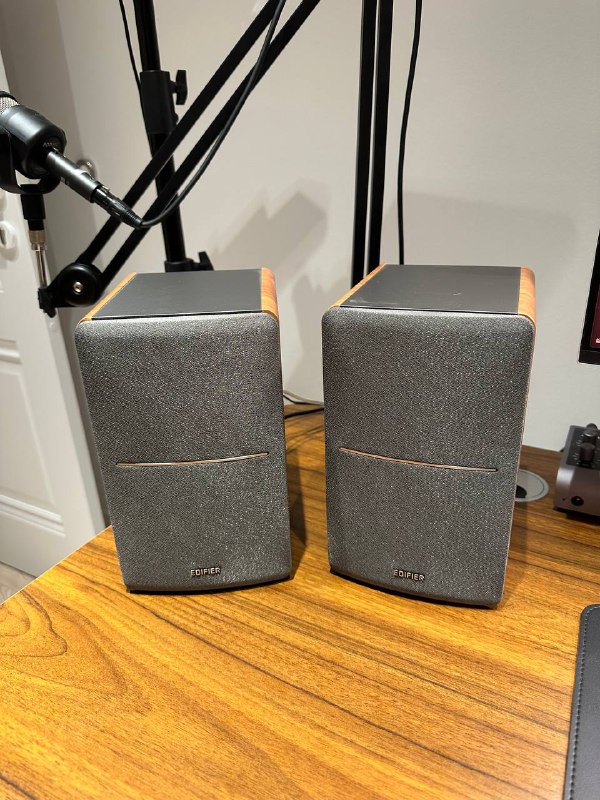 Колонки Edifier R1280DBs 2.0 Bluetooth
