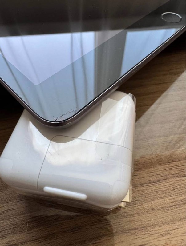 iPad 8 128 гб, AirPods Pro 1 поколение, Apple Pencil 1 поколение 3