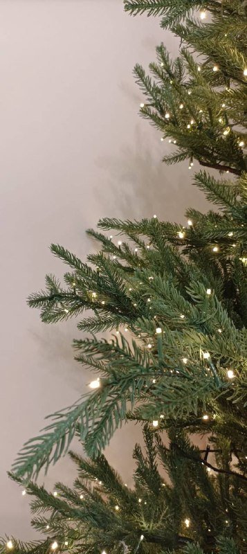 Ёлка искусственная с подсветкой 2