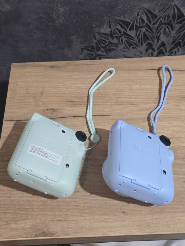 Instax mini 12 фотокамеры 2 шт. 1