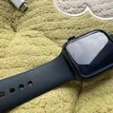 Apple Watch Series 8, Garmin Venu 2 2