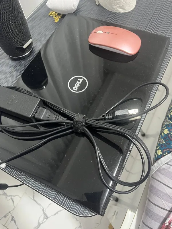 Ноутбук Dell