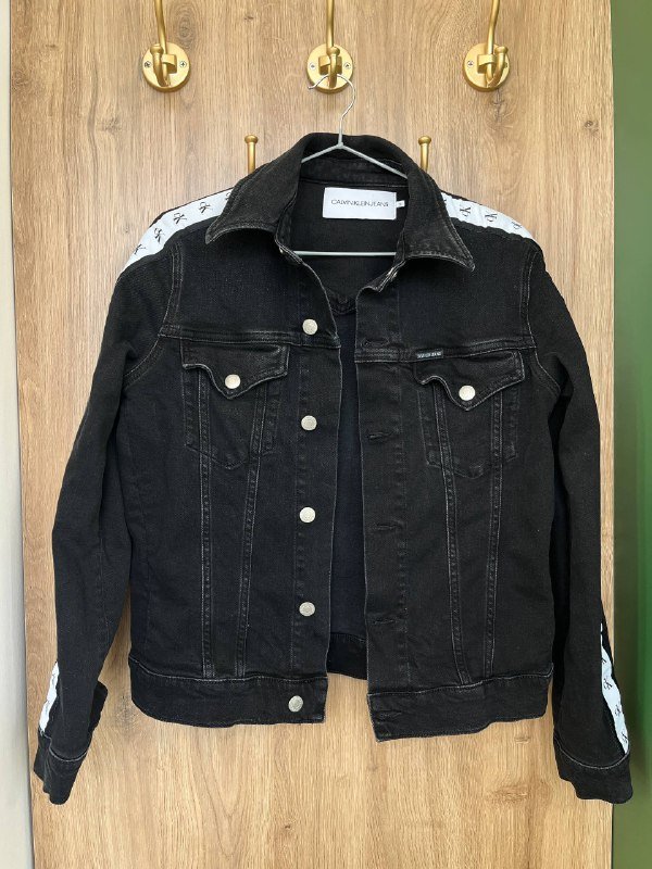 Джинсовая куртка, белые джинсы Zara 3