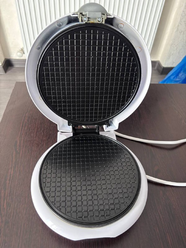 Вафельница Tiffany для тонких вафель 5