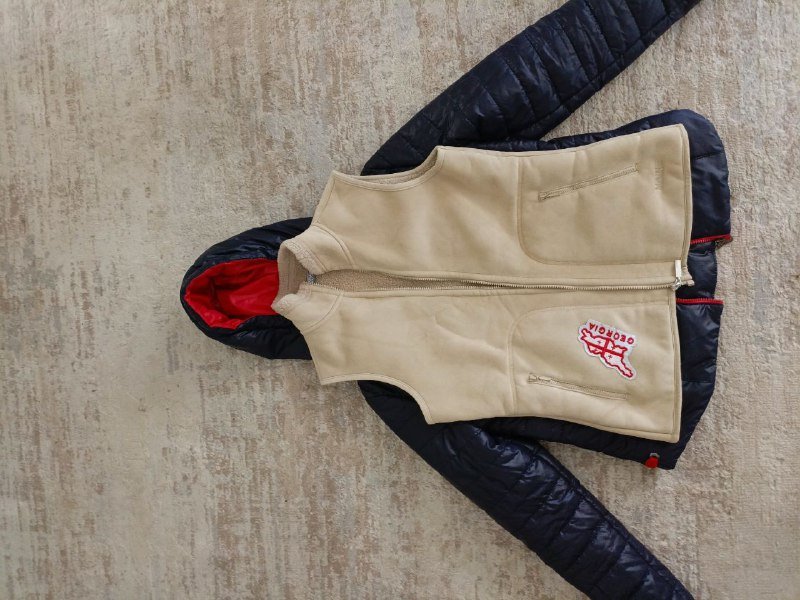 Куртка, жилетка, толстовка размер 42 2