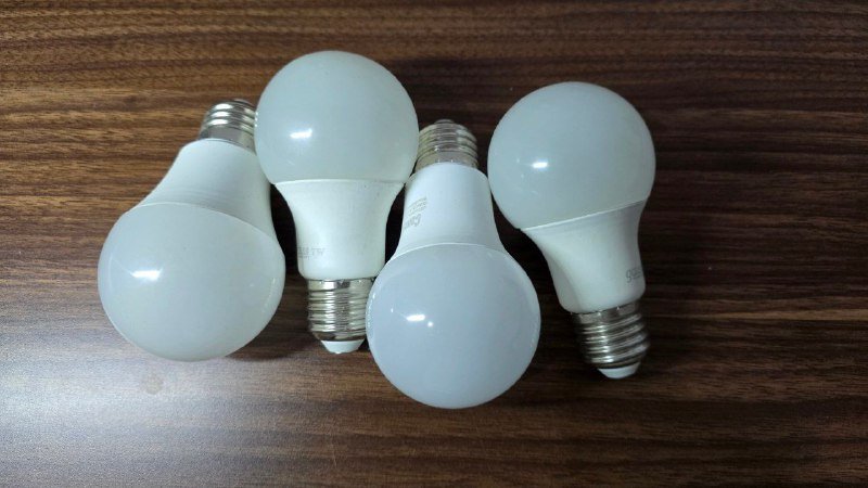 Матрас, чайник, кофеварка, сковородка, лампочки, игрушки Майнкрафт, корм для птиц, розетка, кружка 4