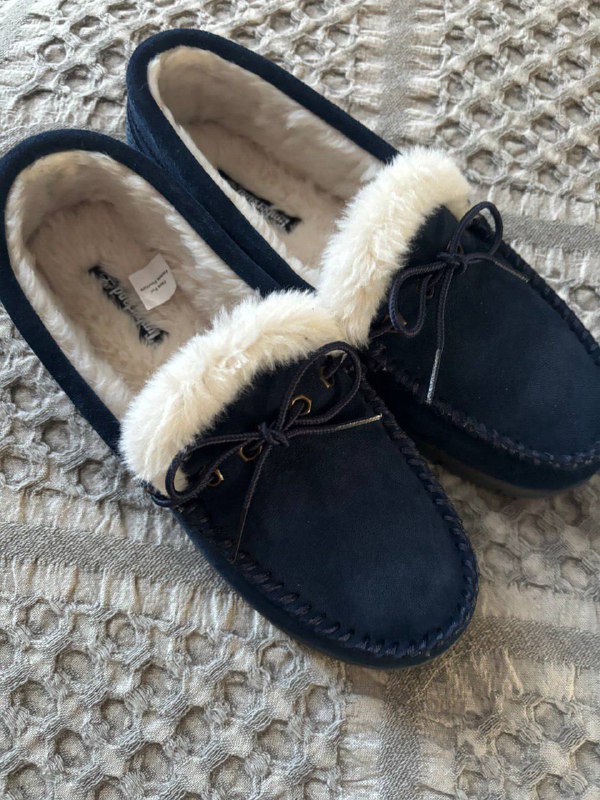 Кеды Vans, худи Adidas, кроссовки Adidas, лоферы Timberland 8