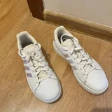 Кроссовки Adidas 1