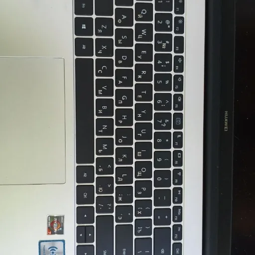 Huawei MateBook ноутбук