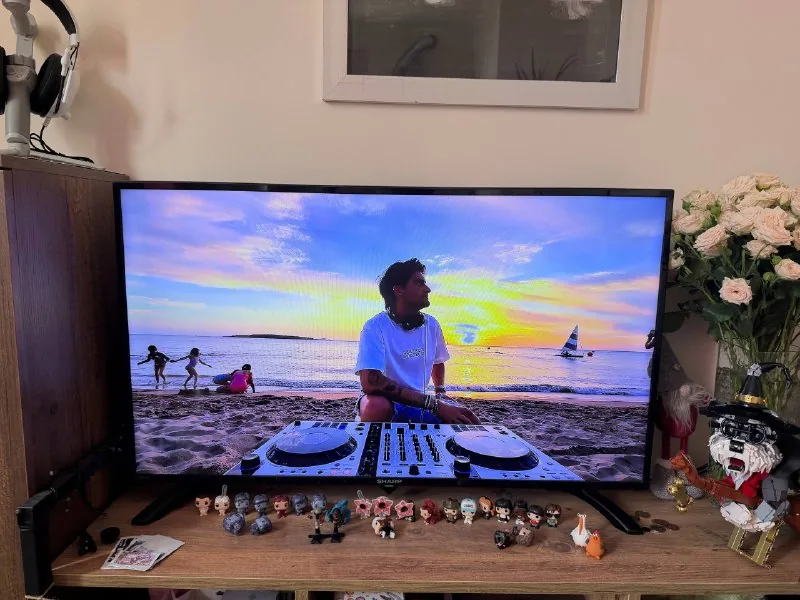 Sharp телевизор 40" Full HD 1