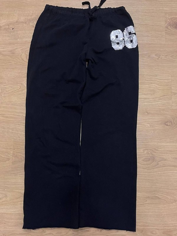 зипка victoria’s secret, штаны victoria’s secret, джинсы винтажные, сапоги с ремешками, топ thrasher, штаны bimbo core, зипка victoria beckham & rock republic, зипка велюровая calvin klein, джинсы baggy, джинсы MISS SIXTY 6