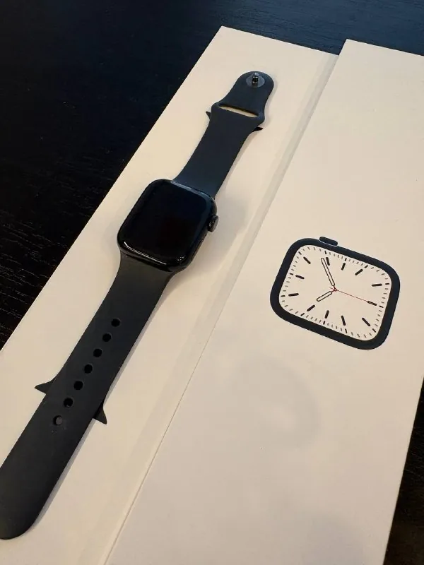 Apple Watch Series 7, 41 мм 1