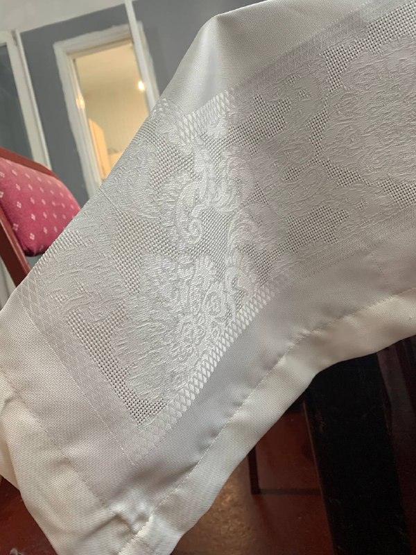 Скатерть белая 260x220 2