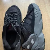 Оригинальные кроссовки Adidas 2