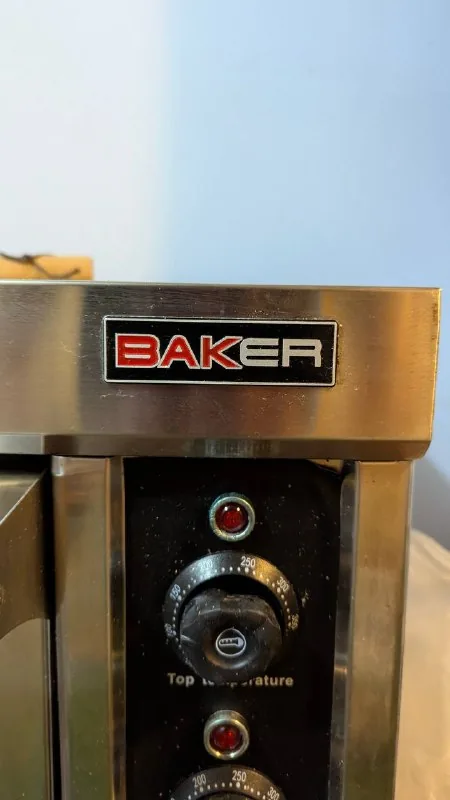 Профессиональная подовая печь BAKER для пиццы и выпечки 1