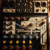 Soundcraft Notepad-8FX, Traktor Kontrol S4 MK1 1