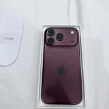 iPhone 18 Pro SIM/eSIM 1