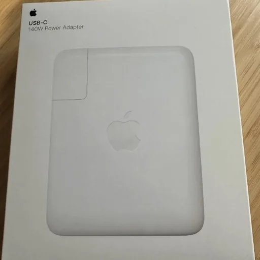 Apple 140W USB-C Power Charger