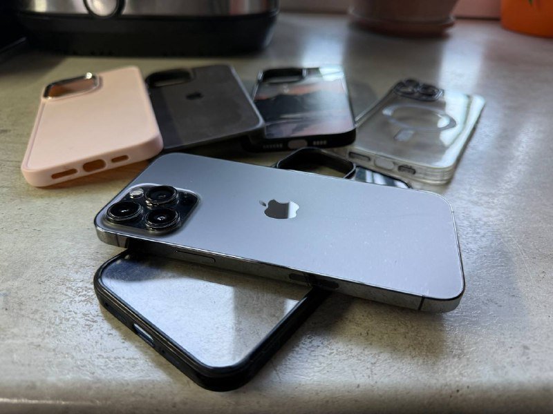 iPhone 13 Pro Max 256 ГБ 4