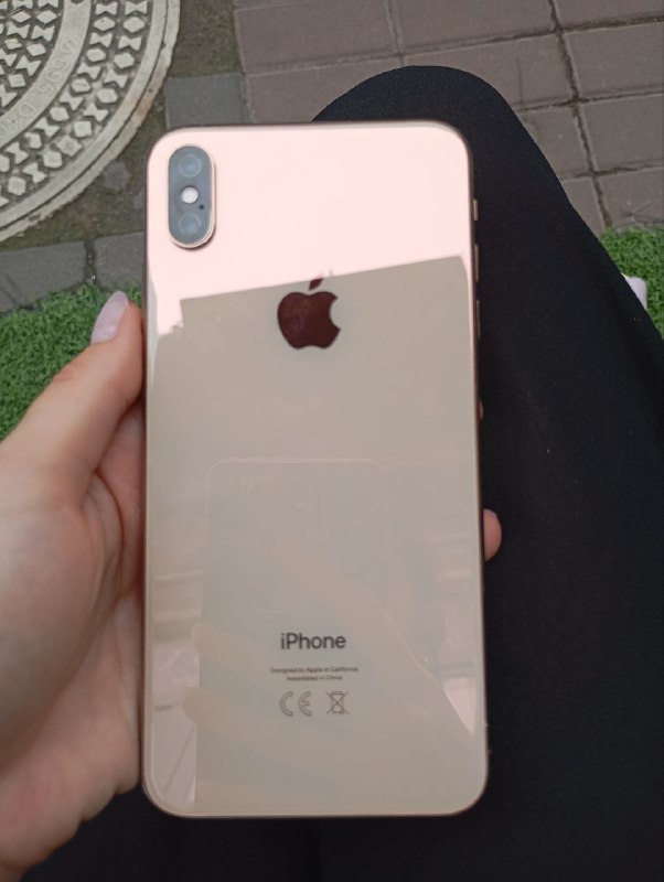 iPhone XS Max 256GB IOS 18.3.2 2