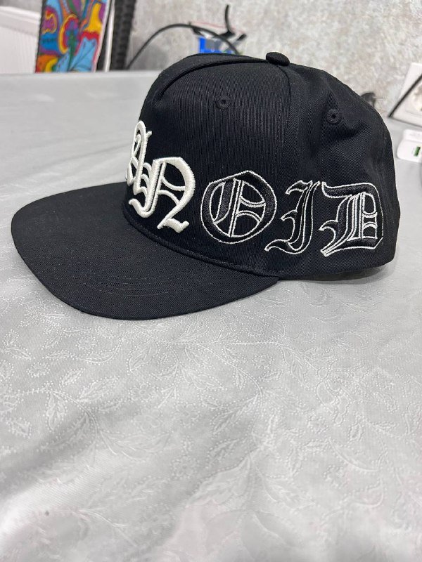 Кепка новая