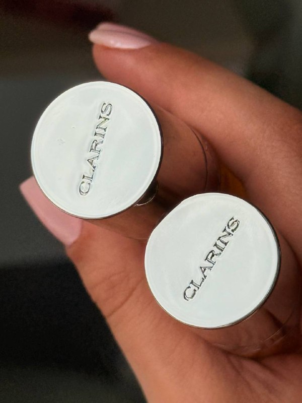 Clarins Lip Comfort Oil 01 honey с пробником парфюма 6