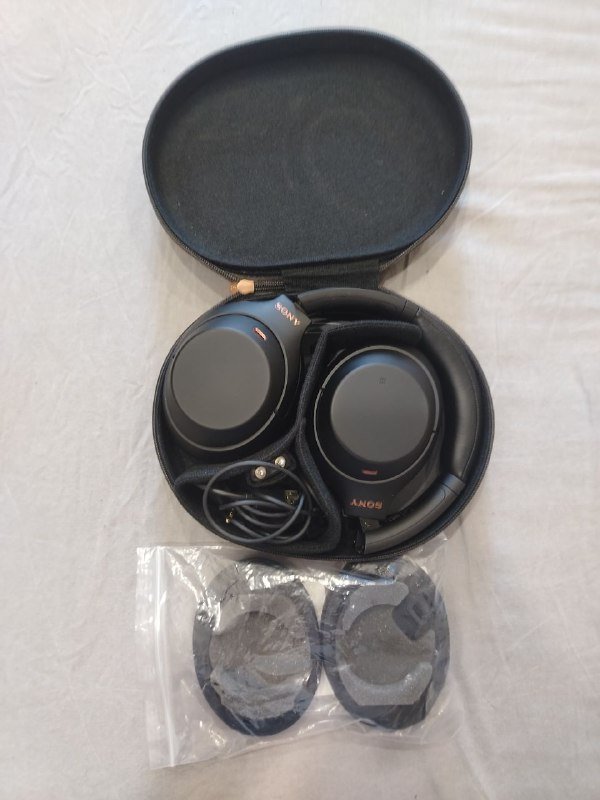 Sony WH-1000XM4 наушники с дополнительными амбушюрами