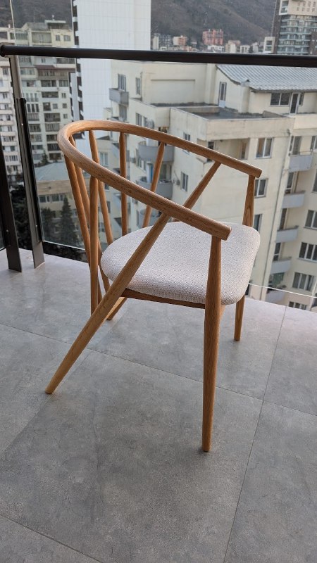 Стол KALBY, стулья ARNBORG, стол JYSK 3