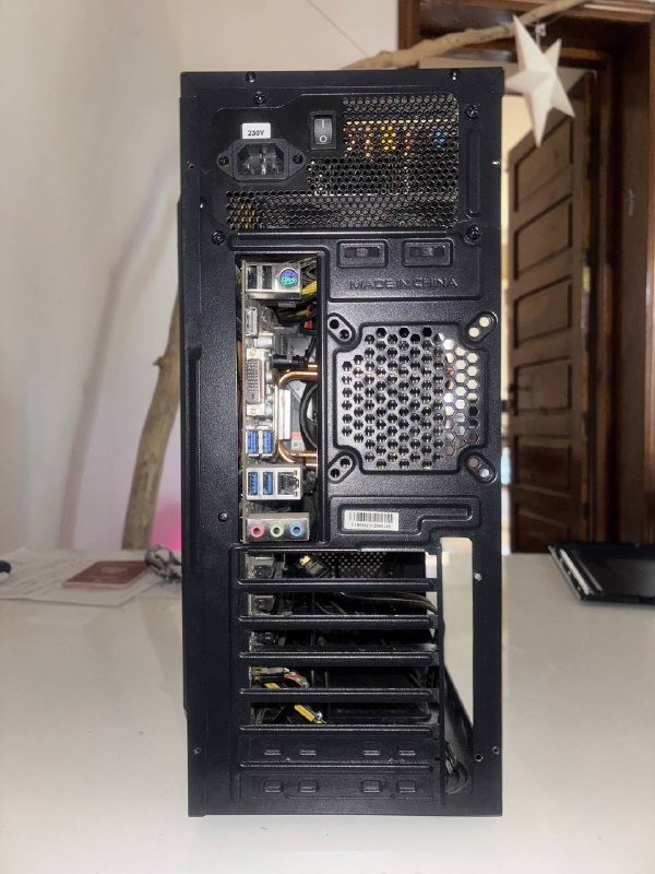 Бюджетный компьютер без видеокарты, клавиатура, мышка 2