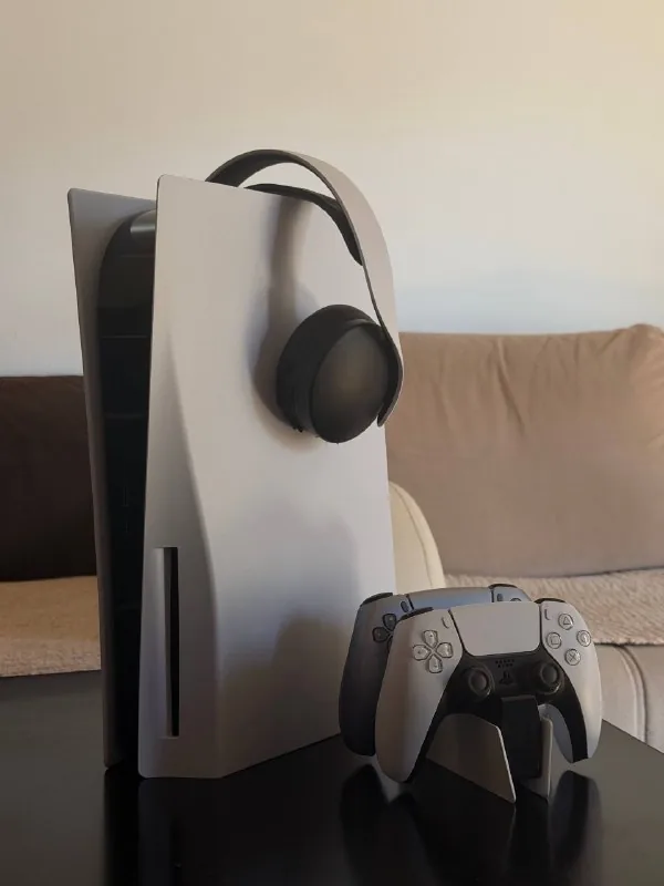 PlayStation 5, 2 геймпада DualSense, Pulse 3D наушники, зарядная док станция