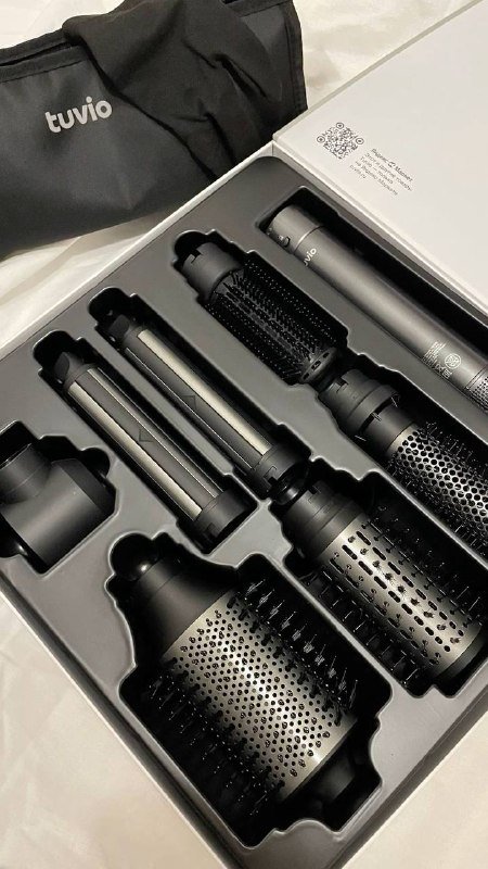 Фен стайлер TUVIO с насадками и чехлом