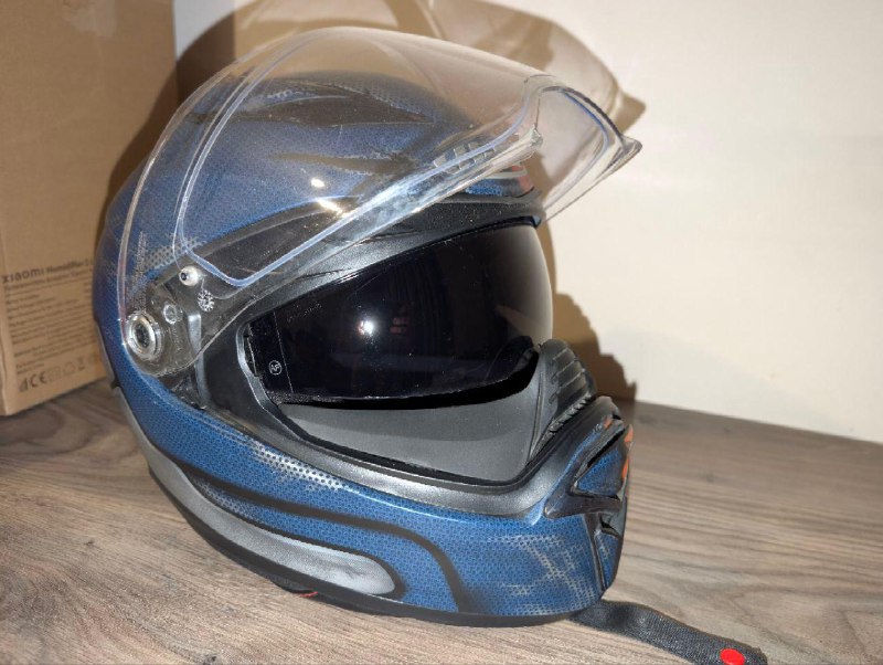Шлем HJC F70 с блютуз гарнитурой Gearelec dk02 размер M 2