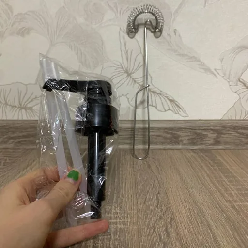 Кухонный дозатор и венчик Ikea